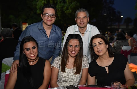 21052017 Óscar, Miguel, Metzi, Mafer y Pily.