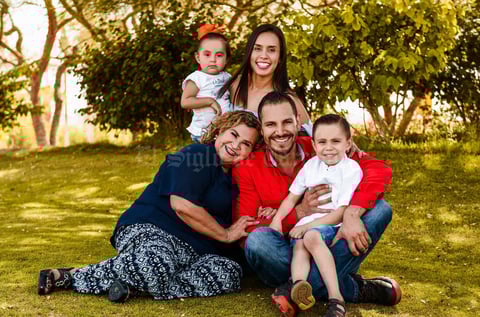 21052017 DíA DE LAS MADRES.  Delia Margarita del Río de Quiñones, Gissel Martínez de Quiñones, José Quiñones del Río, Camila y Santiago Quiñones Martínez.