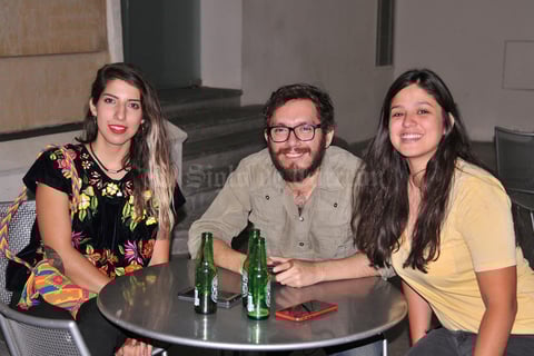 23052017 Adriana, Ramiro y Daniela.