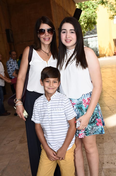 Marisol, Samantha y Sebastián