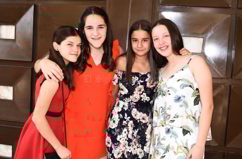 Paulina, Victoria, Cristy y Dany