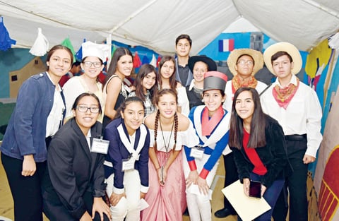 28052017 HISTORY DAY.  Alumnos del Instituto Británico de Torreón.