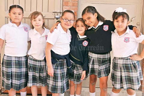 28052017 COMPAñERITAS.  Zoé, Penélope, Cesiah, Ana Camila, María Regina y Sura.