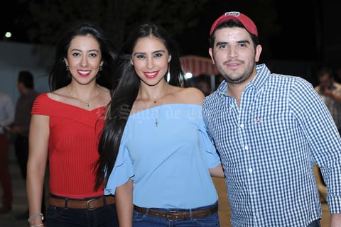 30052017 Betzabé, Laura y Ernesto.