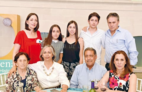 31052017 Adriana, Natalia, Ana Paula, Jacobo, Jacobo, Enriqueta, Ma. Eugenia, Jesús y Rocío.