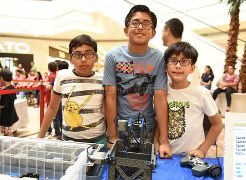 31052017 Alonso, Marco Antonio y Nicolás.