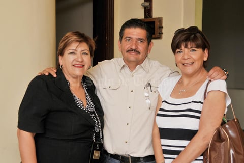 01062017 Marina, Mariano y María.