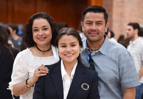 02062017 Mary, Mariana y Ricardo.