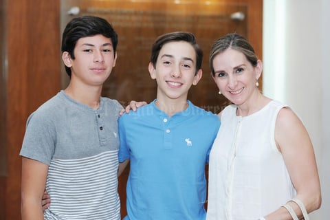 02062017 Pablo, Rodrigo y Alina.