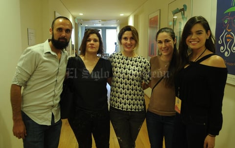 03062017 David, Alejandra, Adriana, Charlotte y Valeria.