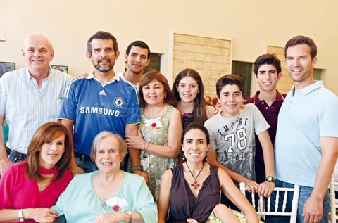 03062017 Aurora, Gaby, Aurora, Manuel, Jaime, Toño, Malena, Erika, Benja, Nico y Benja.