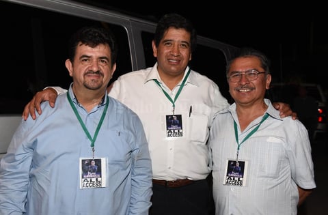 04062017 EN RECIENTE EVENTO.  Huberth Echeverri, Enrique Villa y Benjamín Hernández.