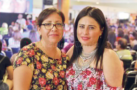 05062017 CONTENTAS.  Norma y Aidé.