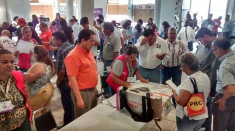 El conteo total de la elección a Ayuntamiento se realiza en el Comité Municipal del IEC en Torreón.