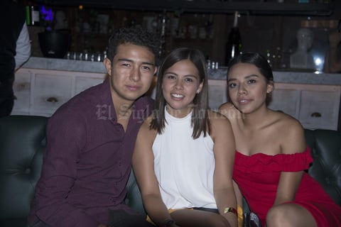 09062017 Roberto, Mariana y Paulina.