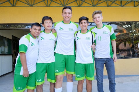 10062017 DEPORTISTAS.  Salim, Sergio, José, Adrián y Juan.