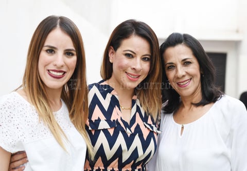 12062017 Paty, Joana y Adriana.