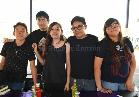 11062017 Juan de Dios, Juan José, Perla, Ángel y Gaby.