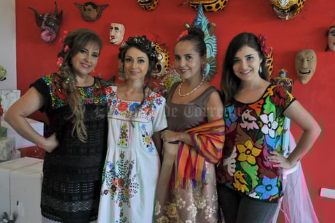 11062017 RECIENTE EVENTO SOCIAL.  Silvia, Gaby Sánchez, Angélica y Silvia Lizeth.