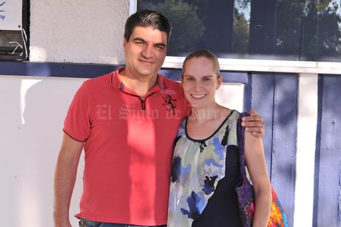 11062017 Jesús y Lucero.