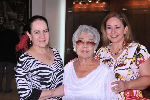 13062017 Sharon y Paola.