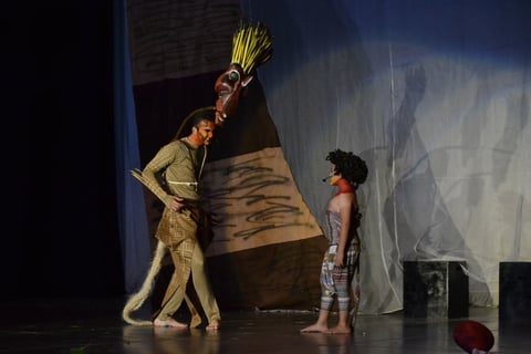 Sofía Ávalos estuvo a cargo de la dirección coreográfica; Amador Lugo en la dirección vocal; Austreberto Monroy como director musical; Jesús Aguilar en el área de caracterización y utilería.