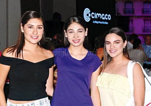 19062017 MUY GUAPAS.  Ana Sofía, Katia y Karla.