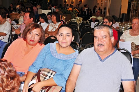 19062017 Verónica, Paulina y Francisco.