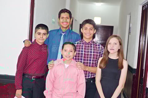 25062017 Luis Alfredo, José, Mario, Fernando y Karla.