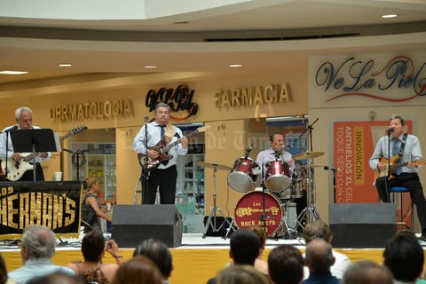 27062017 Grupo Los Fabulosos Herman's.