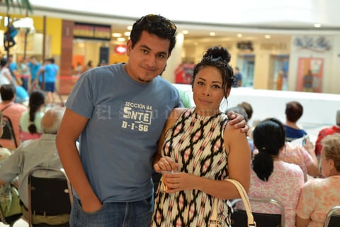 28062017 Jesús Abel y Pamela.