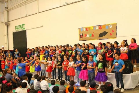 02072017 Exposición científica de los niños de kinder el 6 de junio.