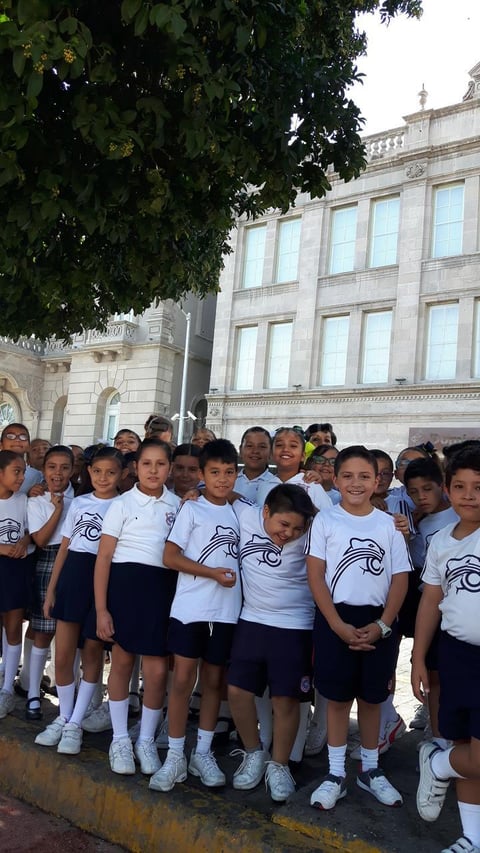 03072017 DE VISITA.  Alumnos de tercero de primaria del Colegio Cervantes Bosque en su visita al Canal de la Perla con sus maestras, Nancy, Ãngeles y Rosy.