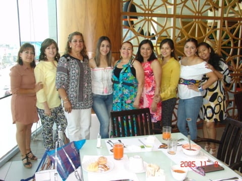 06072017 Mayté, Leticia, Angie, Karla, Rousse, Coco, Karen, Karlita e Ime.