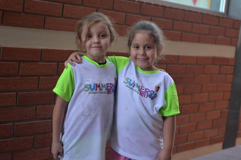 Roxana y Andrea