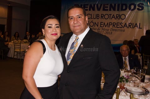 Diana Dgz. y Víctor Medrano