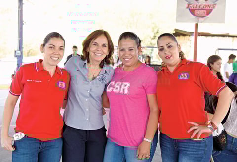 07072017 MUY CONTENTAS.  Pamela, Pecky, Cony y Viviana.