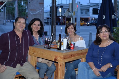 11072017 Gerardo, Yolanda, Marie y Rocío.