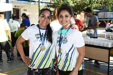 12072017 PARTICIPAN EN CARRERA.  Fabiola y Nayelli.