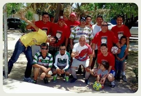 12072017 EN AMENO RATO.  En días pasados, se reunió el grupo de amigos 'Parceleros'.
