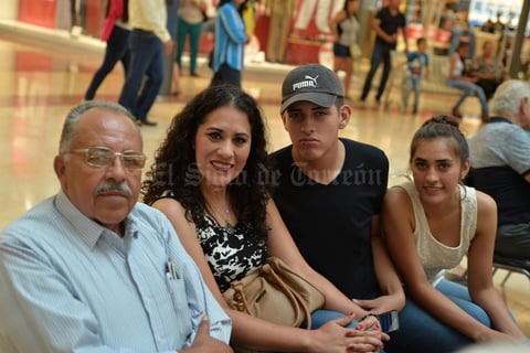 17072017 José de Jesús, Gabriela, José Miguel y Janeth.