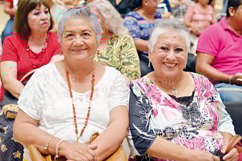 19072017 CONTENTAS.  Martha y Beba.