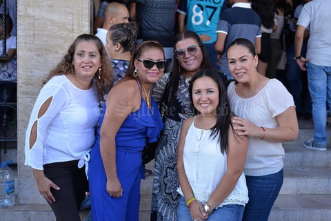 19072017 EN EL TIM.  Aracely, Carmina, Caro, Pily y Bere.