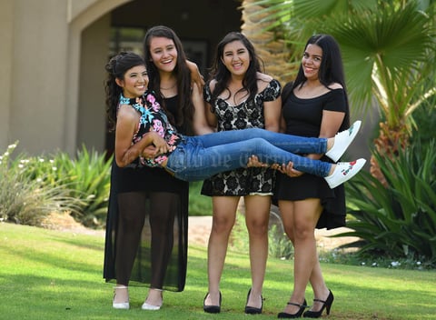 22072017 CELEBRA XV AñOS.  Natalie con Zayra, María José y Cassandra.