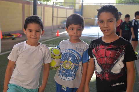 22072017 Diego, Dereck y Mario.