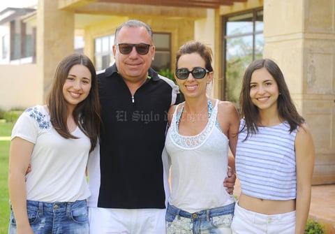 Luisa, Jaime, Eva y Daniela