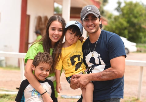 Paco, Vanessa, Hugo y David