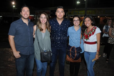 Mundo, Ale, Sergio, Karla y Ana
