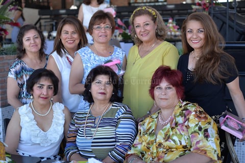 Tías de la festejada