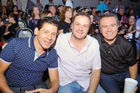 23072017 AMIGOS.  Óscar, Ricardo y Miguel.